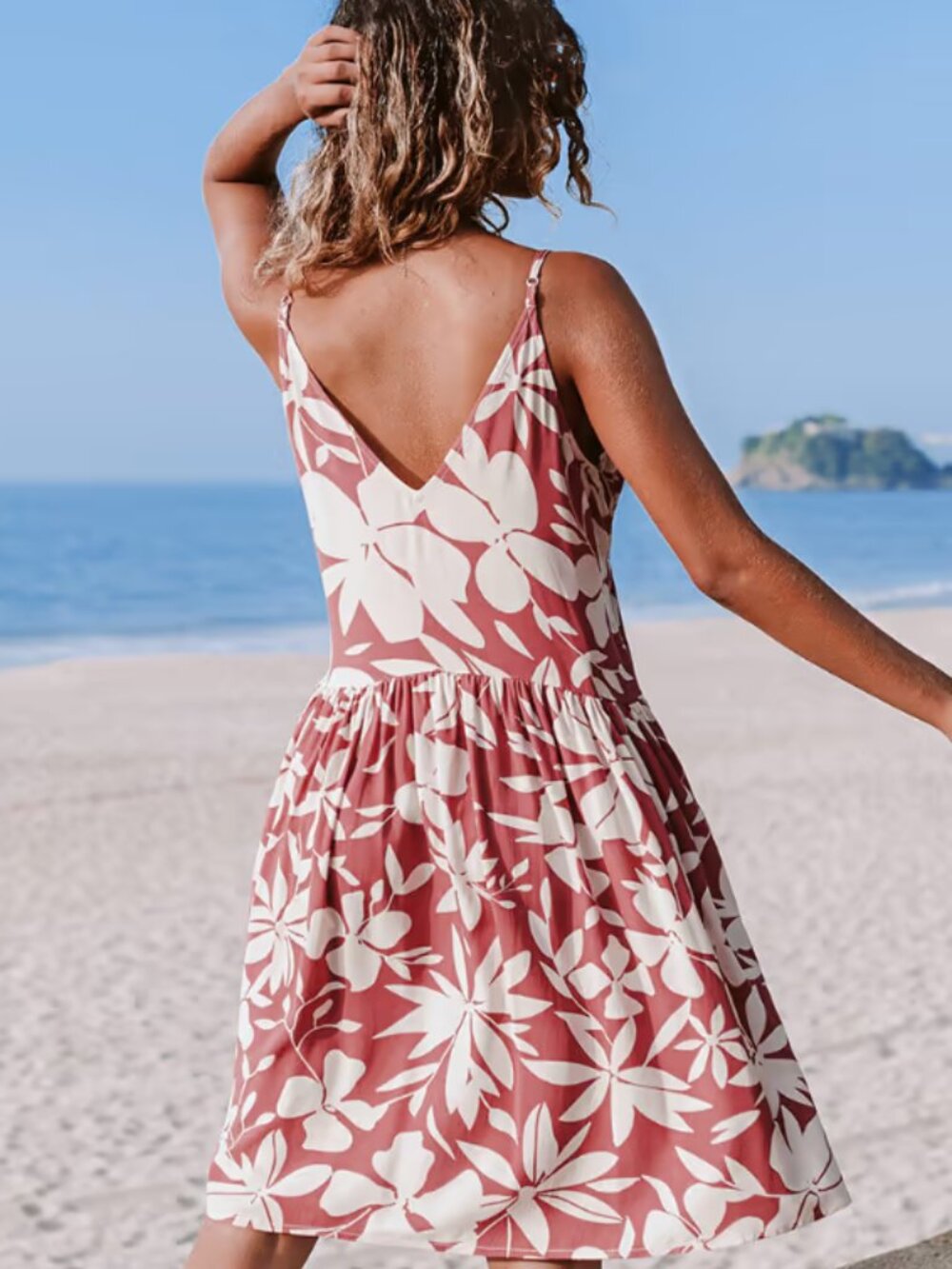 CUPSHE Allyson Thin Strap Floral A-Shape Dress - Picture 2 of 4